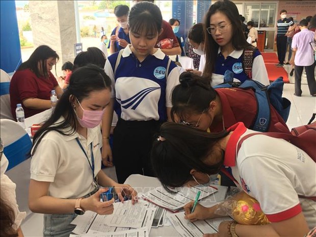 Ho Chi Minh-Ville Plus de 10 000 emplois proposés sur le marché de travail